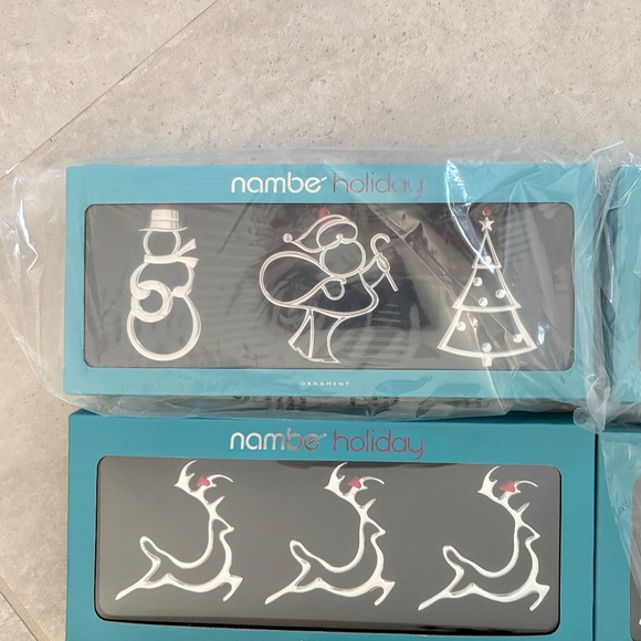 Brand New set of 15 Silver Ornaments - Picture 2 of 3